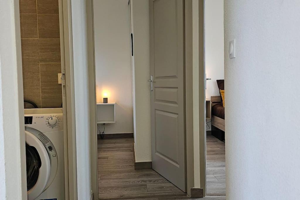 Apartmán L'Orchidee, Proche De La Gare Avec Clim Et Terrasse Narbonne Exteriér fotografie