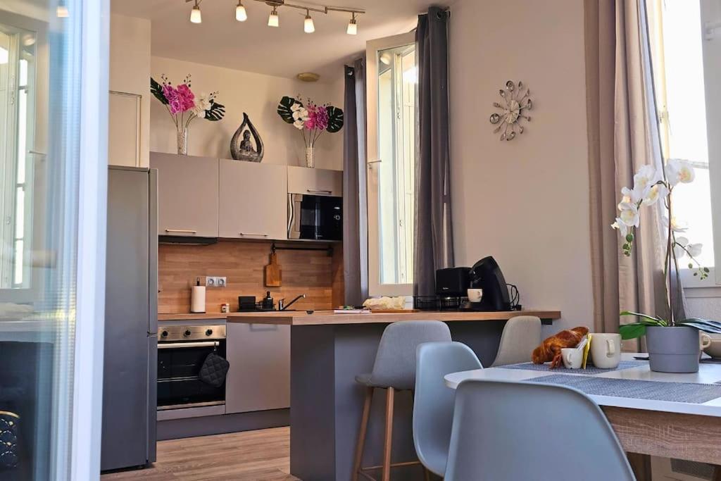Apartmán L'Orchidee, Proche De La Gare Avec Clim Et Terrasse Narbonne Exteriér fotografie